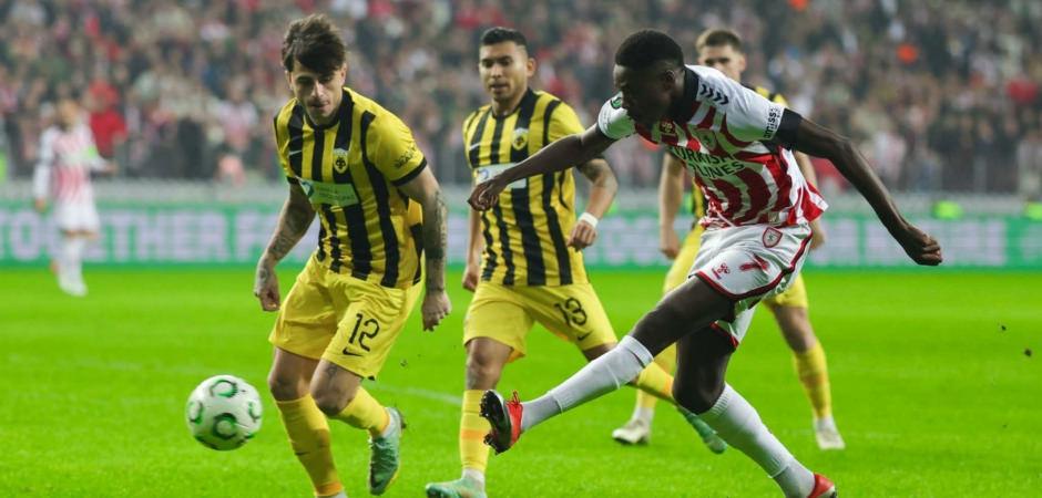 Zirveyi kaybettik! Samsunspor'un Avrupa gecesi hüsranla bitti