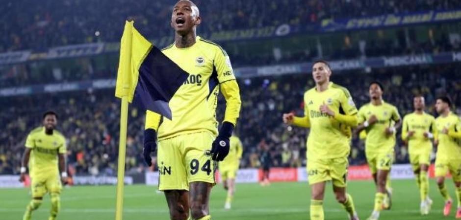 Kadık&ouml;y'de Talisca parladı! Fenerbah&ccedil;e rakibine gol yağdırdı