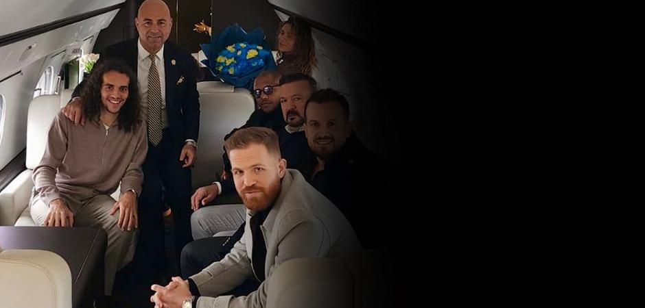 Fenerbah&ccedil;e yeni transferi a&ccedil;ıkladı: Yıldız futbolcu İstanbul'da