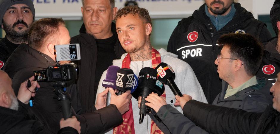 Galatasaray'ın yeni transferi Noa Lang, İstanbul'da!