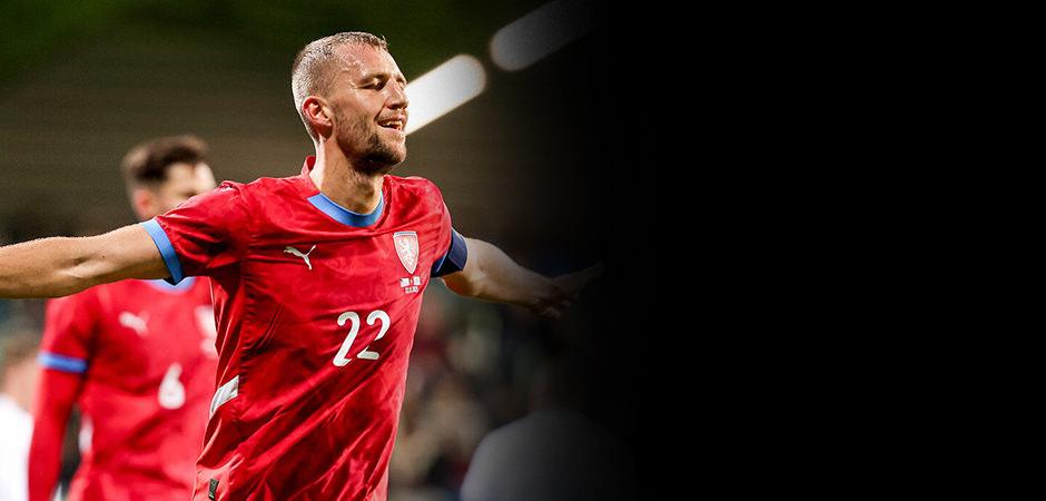 Premier Lig'de 213 ma&ccedil;ı var: Adım adım Galatasaray'a doğru