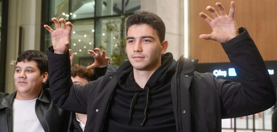 Transferde mutlu son! Beşiktaş milli yıldızı İstanbul'a getirdi