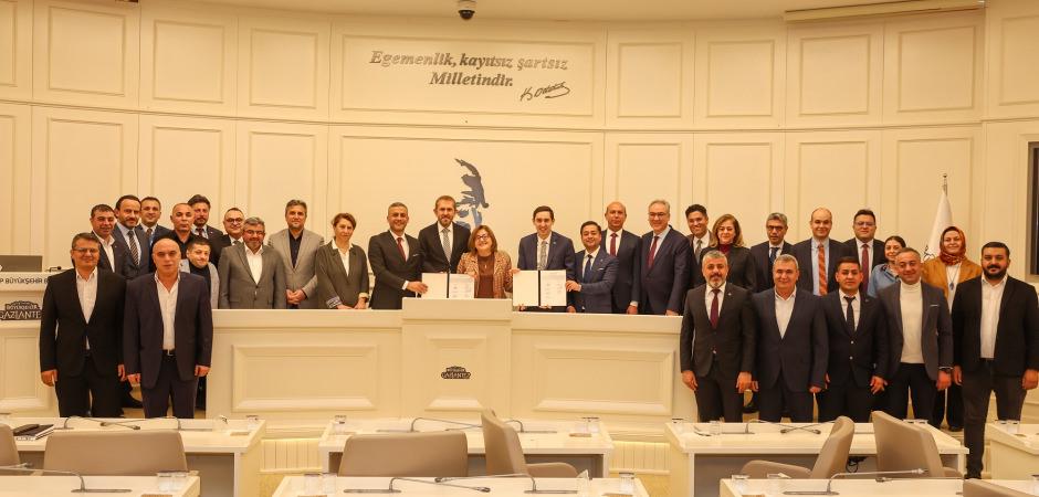 Gaziantep B&uuml;y&uuml;kşehir Belediyesi'nden personele rekor zam! Karara bağlandı...