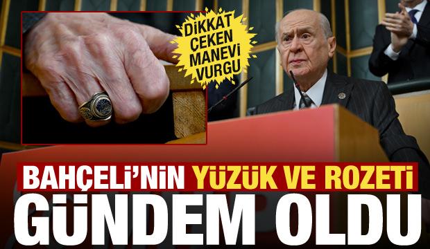 Bah&ccedil;eli'nin y&uuml;z&uuml;k ve rozetindeki detaylar dikkat &ccedil;ekti!