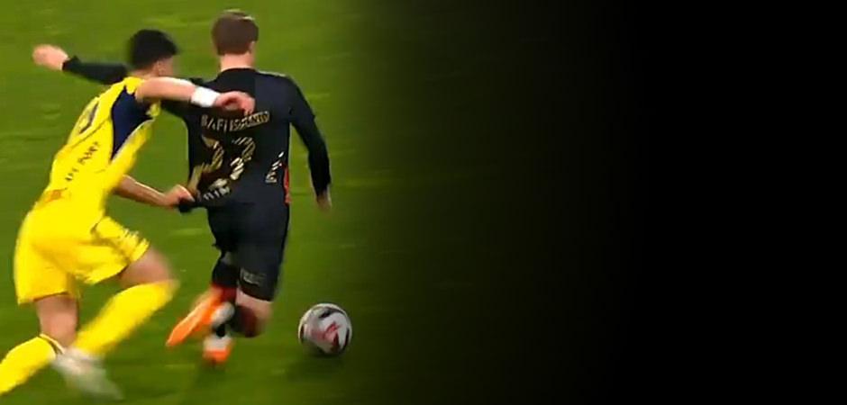 Karag&uuml;mr&uuml;k penaltı bekledi! VAR'dan devam kararı &ccedil;ıktı