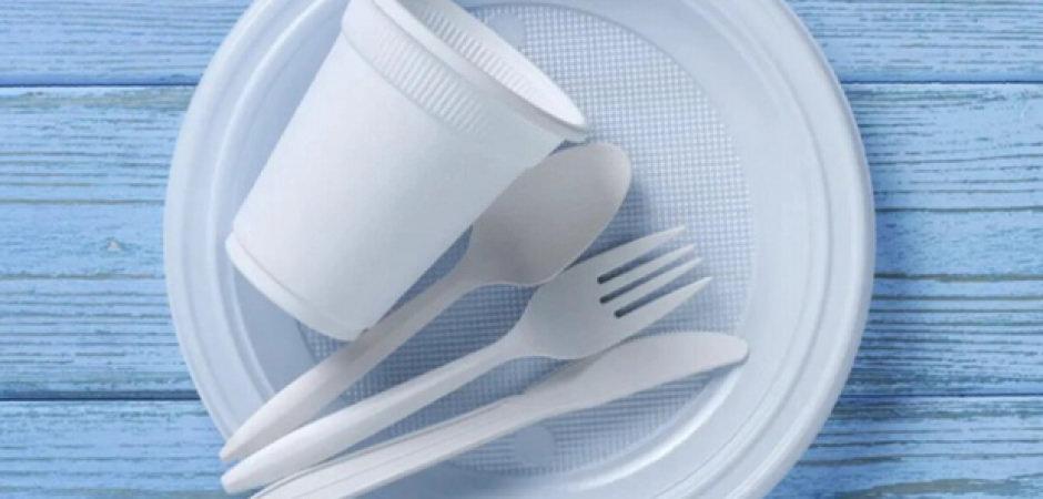 Plastik &ccedil;atal-bı&ccedil;ak devri bitiyor! Artık satılamayacak