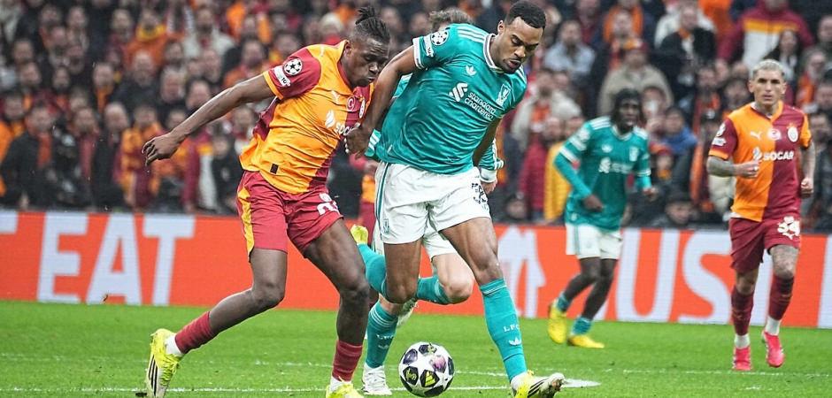 Anfield'ta &ccedil;eyrek final ma&ccedil;ı! Aslan nasıl tur atlar? Liverpool-G.Saray: Muhtemel 11'ler