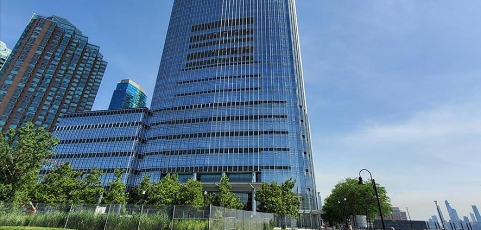 Enerji şoku b&uuml;y&uuml;meyi tehdit ediyor: Goldman Sachs'tan korkutan enflasyon uyarısı