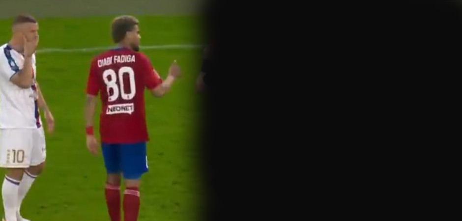 Galatasaray'ın eski yıldızı &ouml;fkesine yenik d&uuml;şt&uuml;! 90'da oyuna girip &ccedil;ılgına d&ouml;nd&uuml;