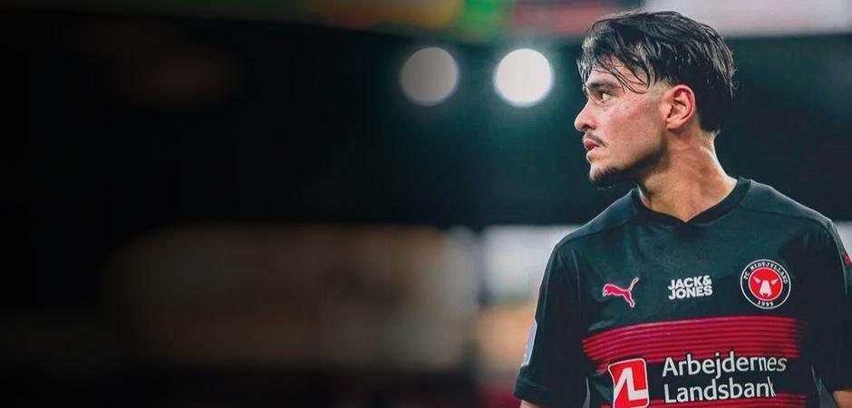 Montella'nın yeni g&ouml;zdesine Premier Lig'den &uuml;&ccedil; talip