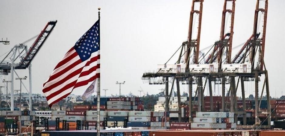 ABD'nin cari a&ccedil;ığı 5 yıl aradan sonra en d&uuml;ş&uuml;k seviyesine geriledi