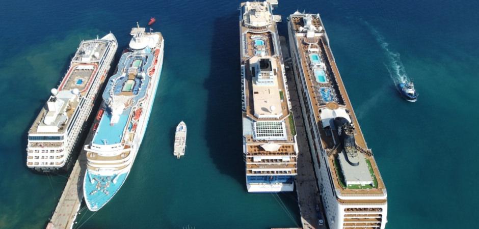 Bakan Uraloğlu a&ccedil;ıkladı: Kruvaziyer yolcu sayısı 16 yılın zirvesinde!