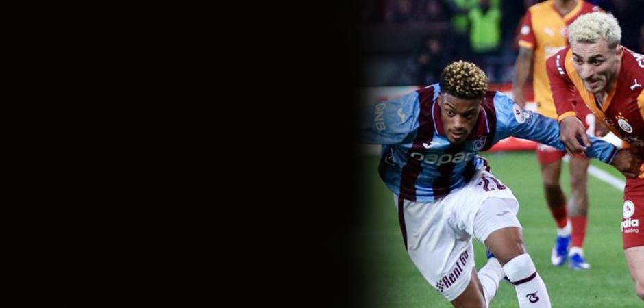 T&uuml;rkiye'nin g&uuml;ndemindeki pozisyonda hakemler ne konuştu? TFF VAR kayıtlarını a&ccedil;ıkladı