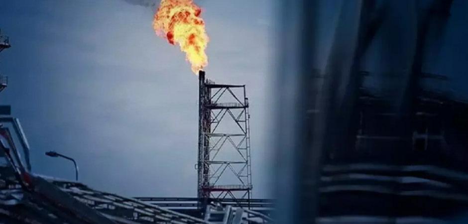 ABD, Avrupa'yı u&ccedil;uruma s&uuml;r&uuml;kl&uuml;yor! "Abluka" tehdidi fiyatları y&uuml;kseltti