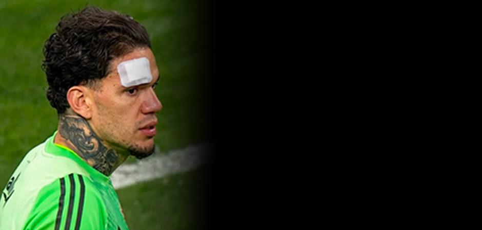 Fenerbah&ccedil;e a&ccedil;ıkladı! İşte Ederson Moraes'e yabancı madde atan taraftarın cezası