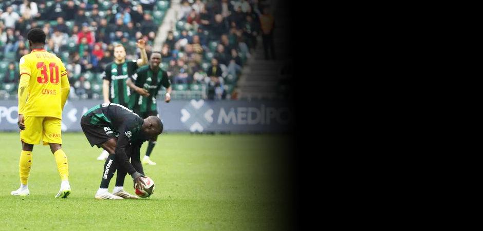 S&uuml;per Lig'de 'penaltı' isyan ettirdi! TFF'ye 'ivedilikle' &ccedil;ağrı