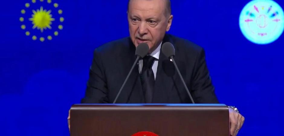 Cumhurbaşkanı Erdoğan: T&uuml;rkiye b&ouml;lgedeki enerji koridorlarının vazge&ccedil;ilmez &uuml;ss&uuml;!