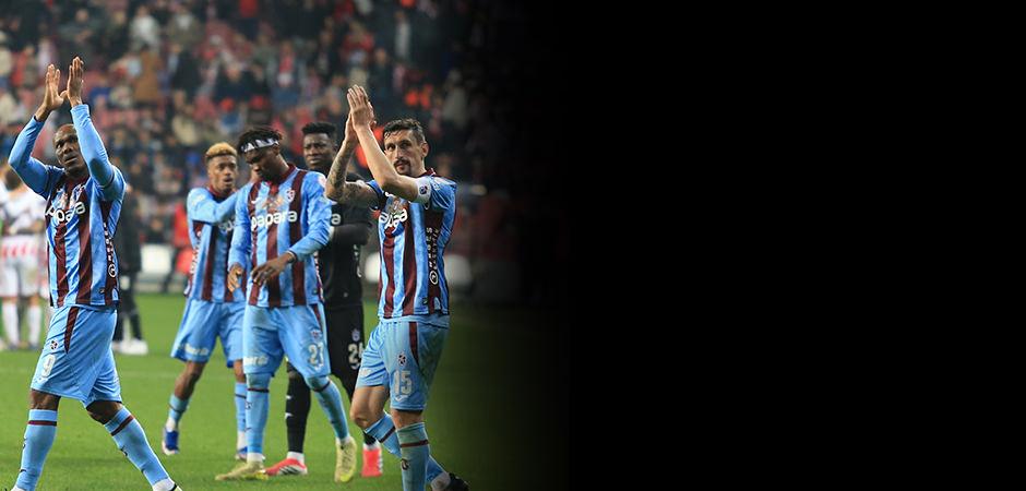 Trabzonspor T&uuml;rkiye Kupası'nda yarı finalde! Samusunspor'u penaltılarda devirdiler