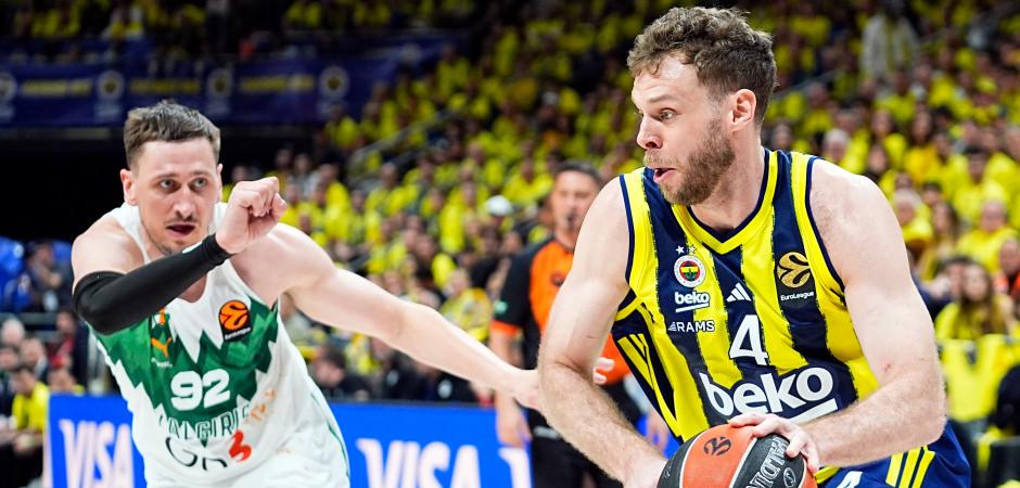 Fenerbah&ccedil;e Beko seride 1-0 &ouml;ne ge&ccedil;ti!