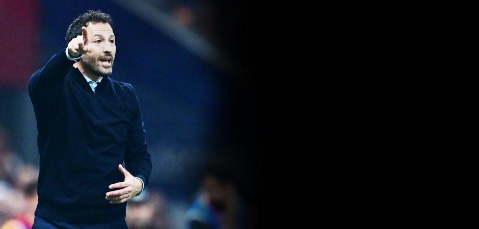 Tedesco ş&uuml;pheye d&uuml;ş&uuml;rd&uuml;! 'Hissediyorum' diyerek casus iması yaptı