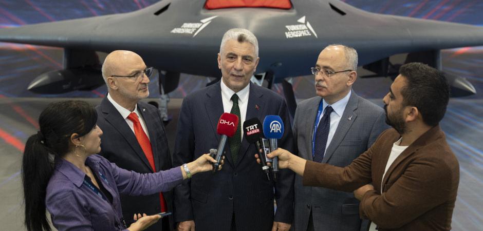 Savunmanın "altın" &ccedil;ağı: 100 milyar dolarlık proje stoku ve 10 milyar dolarlık yeni imza!