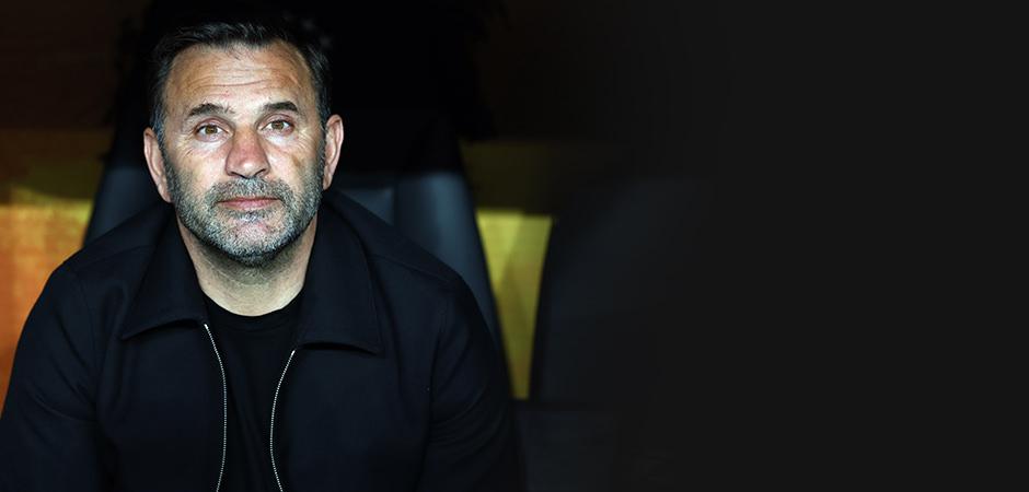 Fatih Terim'i yakaladı! Okan Buruk tarihe ge&ccedil;ti