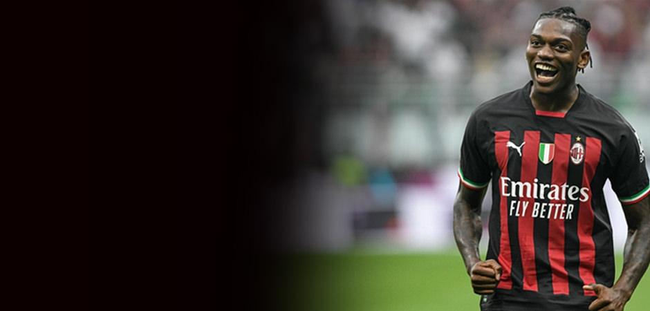 Fenerbah&ccedil;e ve Galatasaray istiyordu! Leao kararını a&ccedil;ıkladı