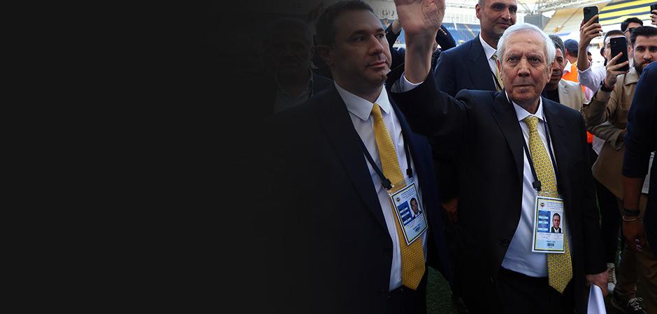 Aziz Yıldırım k&uuml;rs&uuml;den seslendi! "Eğer yarın Hakan Safi se&ccedil;ilirse..."