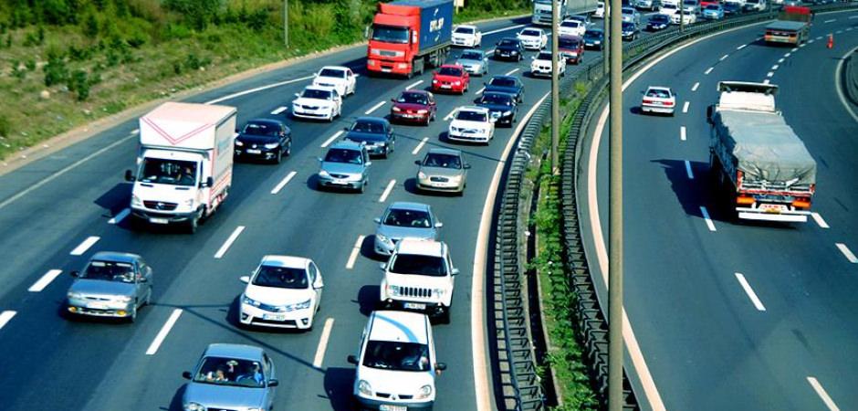 Milyonlarca ara&ccedil; sahibini ilgilendiriyor: Trafik sigortasında yeni tarife belli oldu
