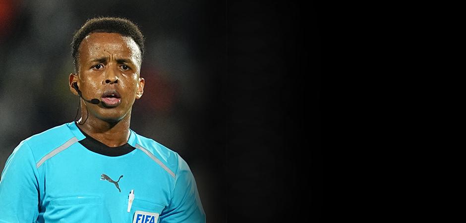 FIFA kararı a&ccedil;ıkladı! Afrika'nın en iyi hakemi D&uuml;nya Kupası'nda yok