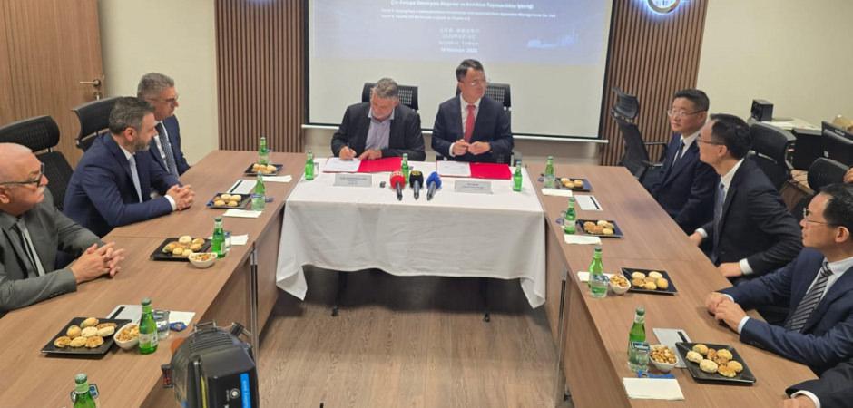 İmzalar atıldı! Yeni İpek Yolu'nda T&uuml;rkiye'nin Rol&uuml; G&uuml;&ccedil;leniyor