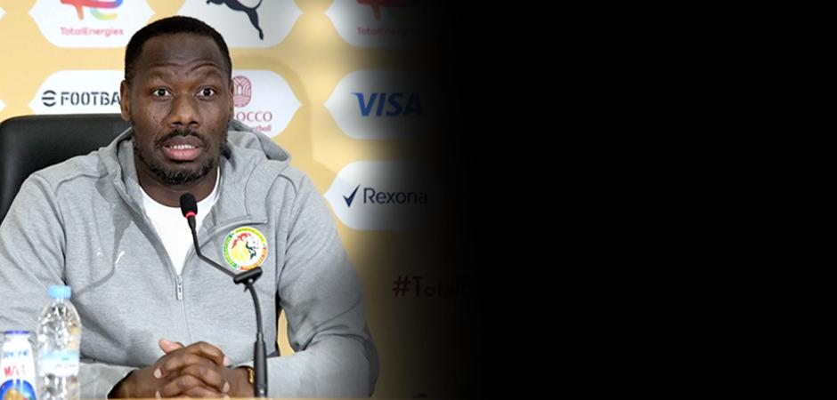 Senegal Teknik Direkt&ouml;r&uuml; Pape Thiaw t&uuml;m d&uuml;nyaya iman dersi verdi!