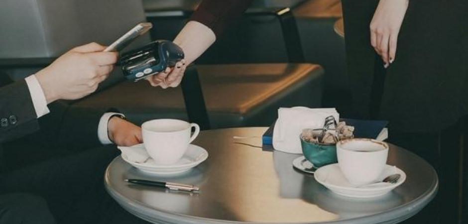 Ticaret Bakanlığından net uyarı: Servis &uuml;creti alan işletmeye dev ceza! 'Taviz yok'
