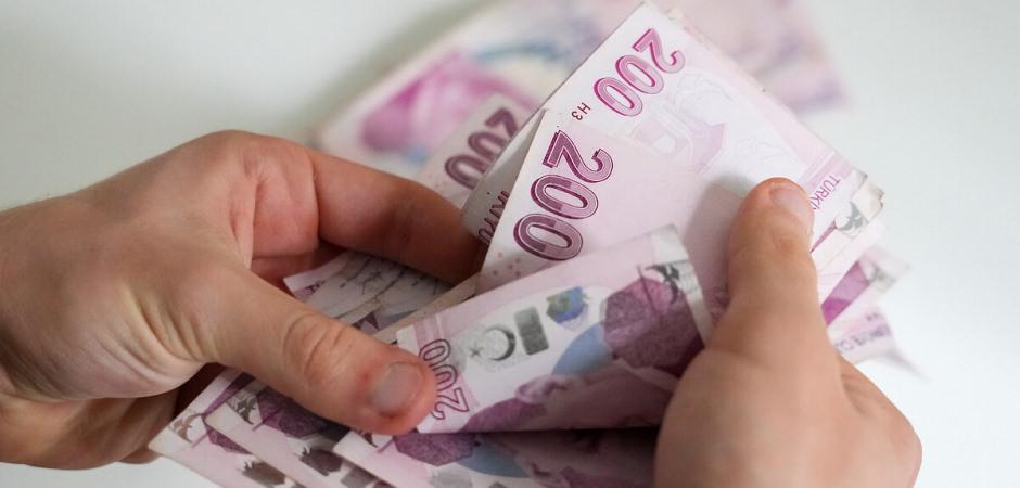 T&Uuml;İK a&ccedil;ıkladı: İşte mayıs ayının en &ccedil;ok  kazandıran yatırım ara&ccedil;ları!