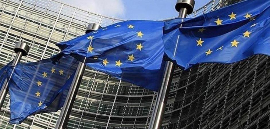 AB Komisyonundan &uuml;ye &uuml;lkelere banka birleşmelerine destek &ccedil;ağrısı