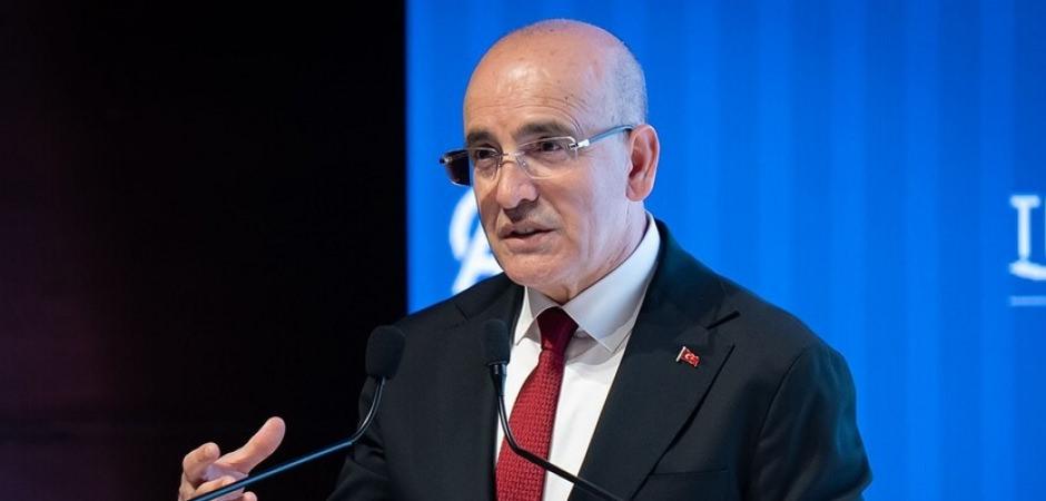 Bakan Şimşek: T&uuml;rkiye'yi k&uuml;resel &uuml;retim merkezi haline getirmek i&ccedil;in &ccedil;alışıyoruz