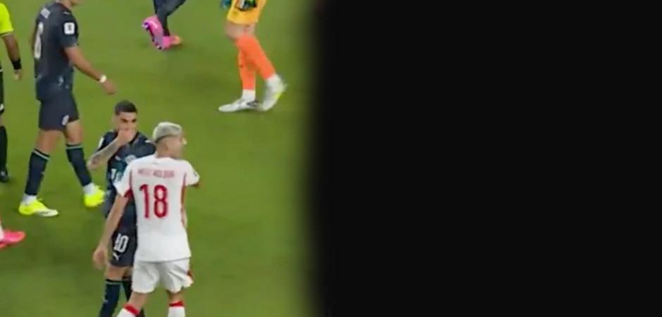 FIFA'nın yeni kuralı ilk kez devrede! Paraguay 10 kişi kaldı