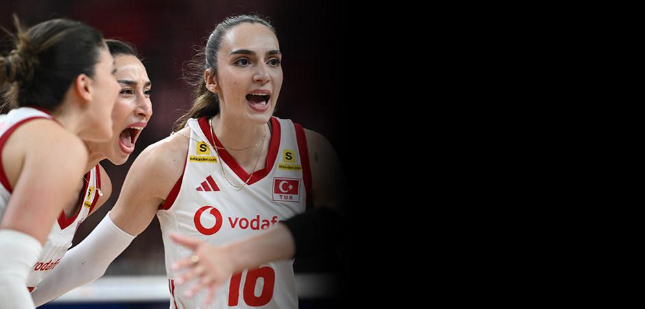 Filenin Sultanları &Ccedil;in'i geriden gelerek devirdi!