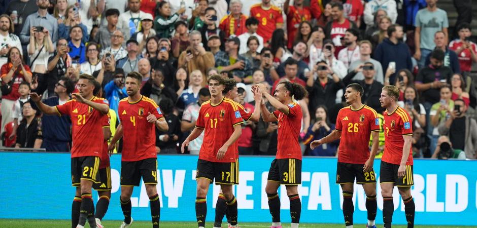 Bel&ccedil;ika yıldızlarıyla gol yağdırdı! Liderliği averajla kaptı