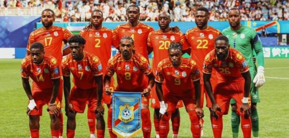 D&uuml;nya Kupası'nın s&uuml;rpriz takımı son 32'de! En iyi &uuml;&ccedil;&uuml;nc&uuml;lerin lideri oldular