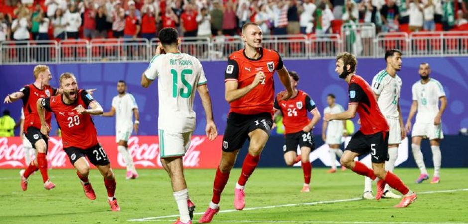 D&uuml;nya Kupası'nda rulet gibi ma&ccedil;! 90+3'te eleniyorlardı 90+6'da hayata d&ouml;nd&uuml;ler