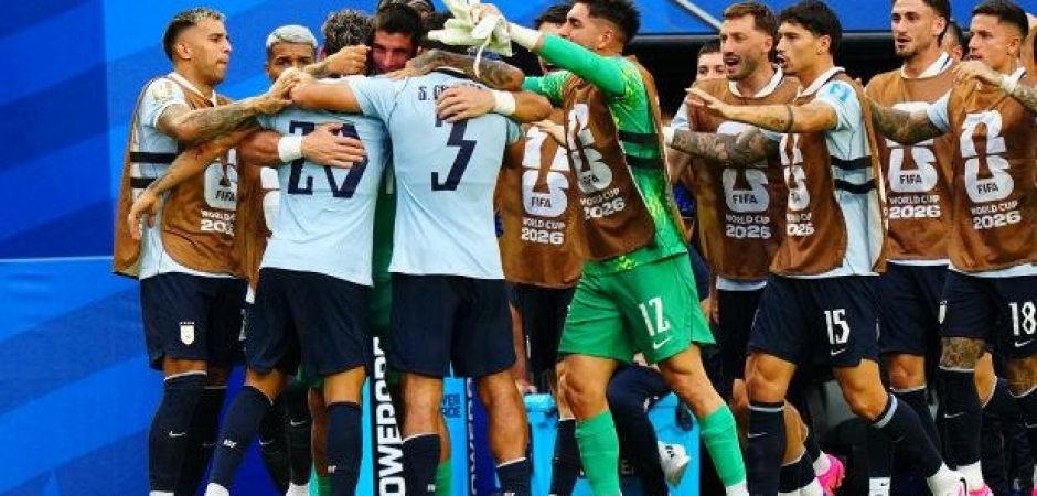 D&uuml;nya Kupası'ndan elenmişlerdi! Federasyon futbolculara cezayı kesti