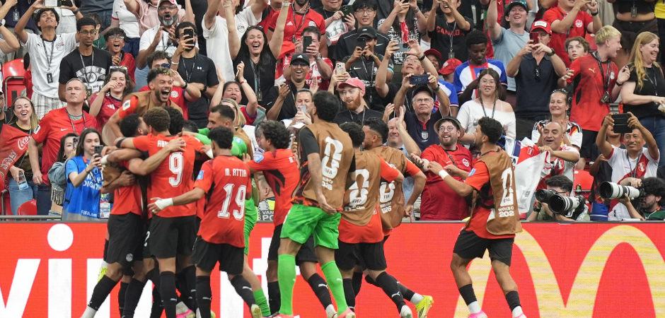 İkinci yarıda d&ouml;n&uuml;p lider oldular! Fişi S&uuml;per Lig'in eski yıldızı &ccedil;ekti