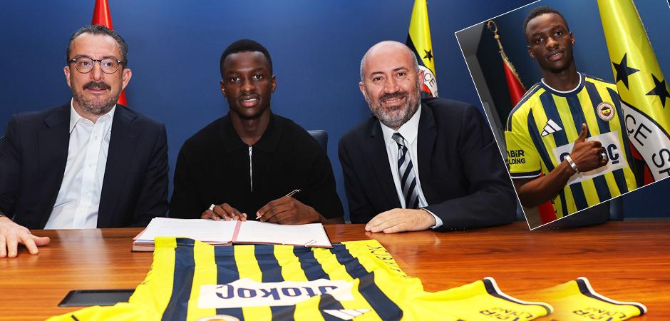 Fenerbah&ccedil;e, Amara Diouf ile 5 yıllık s&ouml;zleşme imzaladı