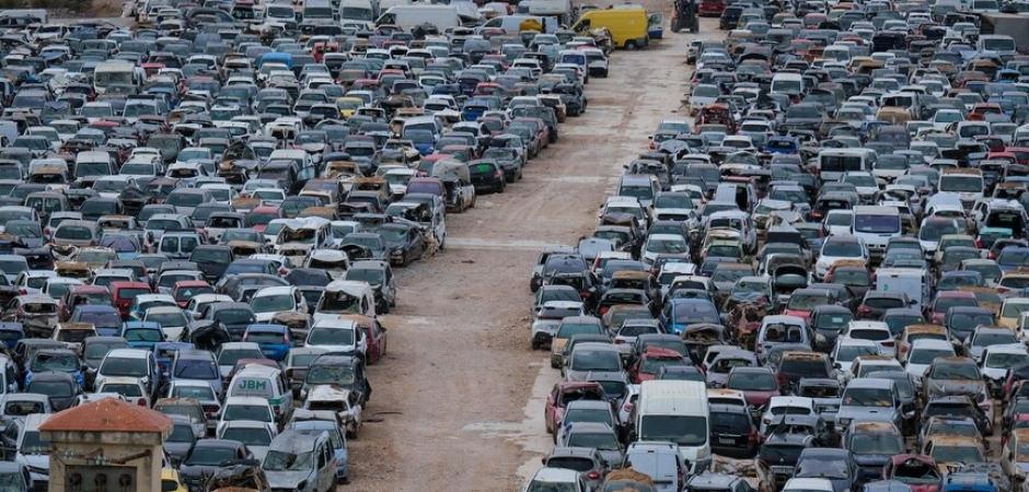 AB'den otomotiv sekt&ouml;r&uuml;nde yeni d&uuml;zenleme: &Ouml;mr&uuml;n&uuml; tamamlamış ara&ccedil;lara sıkı takip!