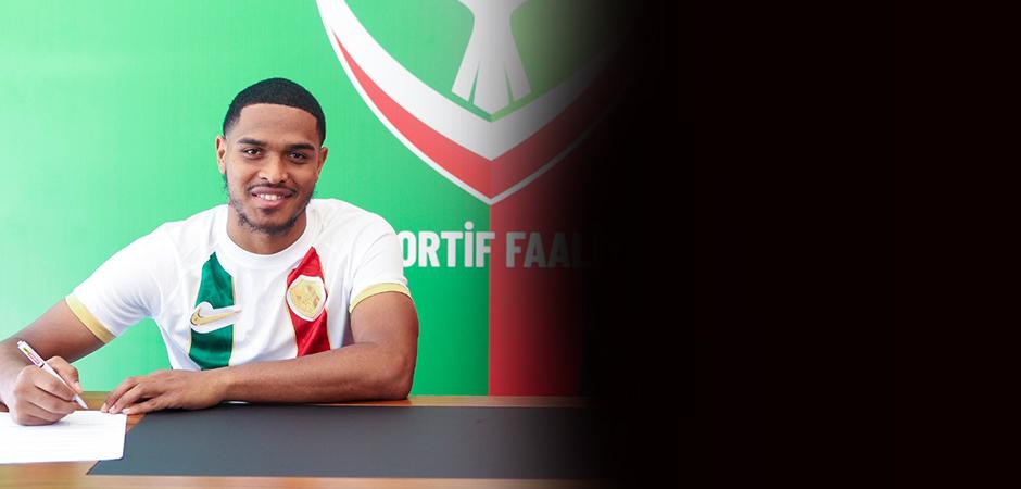 Amedspor&rsquo;dan ezber bozan transfer! S&uuml;per Lig tarihine ge&ccedil;ti
