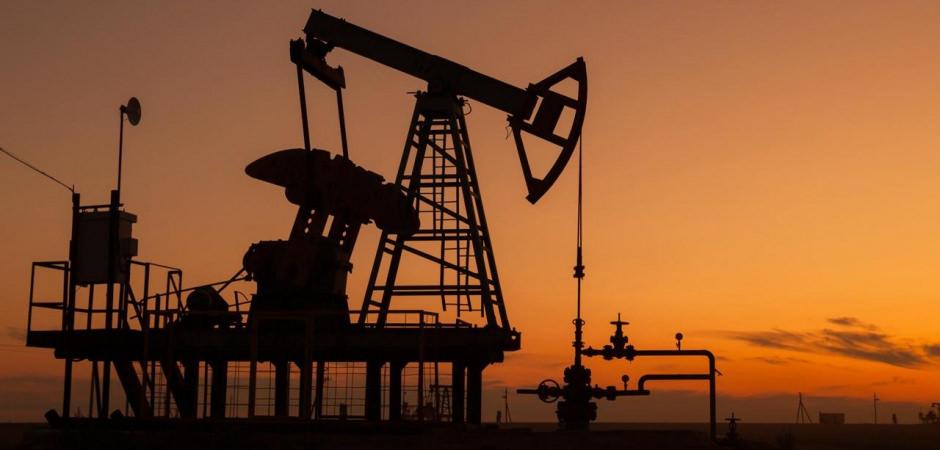 Brent petrol&uuml;n varili 72,75 dolardan işlem g&ouml;r&uuml;yor
