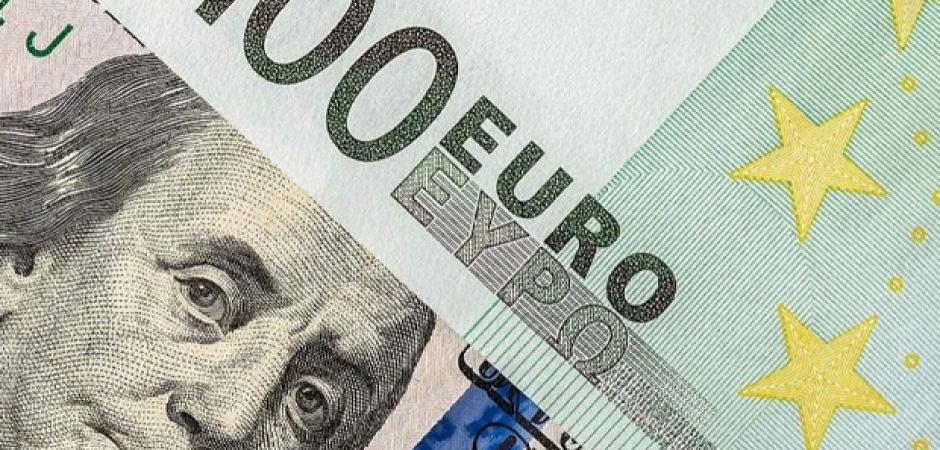 Dolar ve Euro ka&ccedil; TL? İşte g&uuml;n&uuml;n ilk fiyatları...