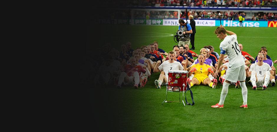 Galibiyeti b&ouml;yle kutladılar! T&uuml;m stadyum futbolcuları izledi
