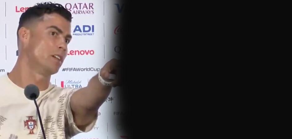 Ronaldo'dan gazetecilere fır&ccedil;a! Gelen soru sonrası &ccedil;ılgına d&ouml;nd&uuml;